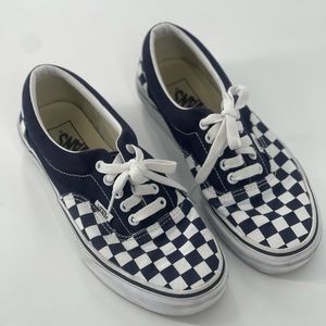 Vans checkered Navy and White M7.5/W9